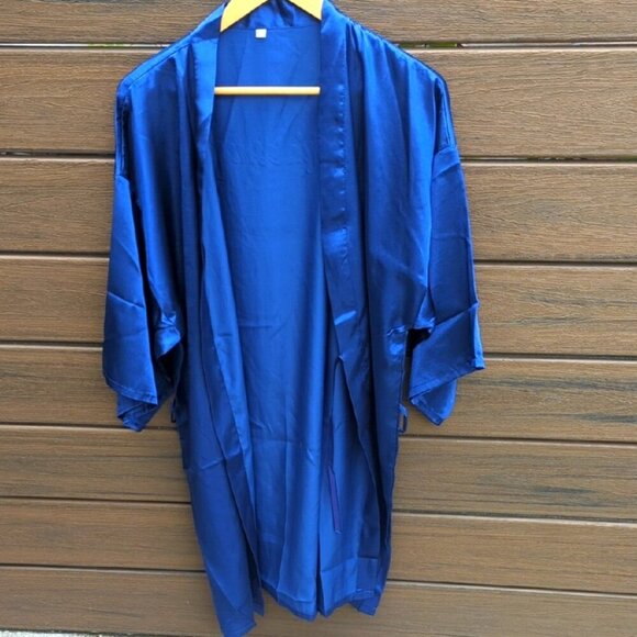 Bundle Of 2 Blue Satin Bridesmaid Kimono Robe - New XL & XXL - Picture 2 of 7